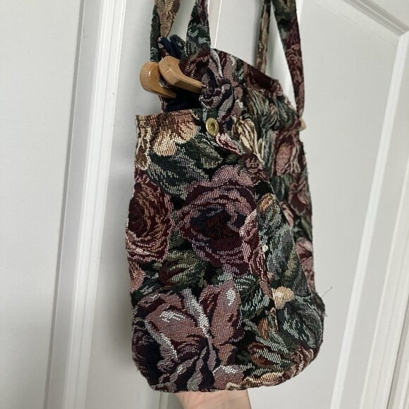 Vintage Tilley Endurables P5 Purse Womens Floral Tapestry Pick Pocket Proof Bag - Picture 2 of 13